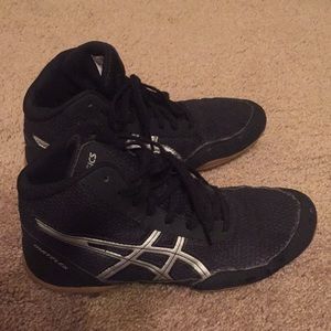 Black with gray Wrestling Shoes